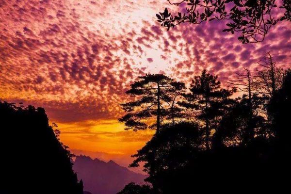 江西十大最好玩的景点 瑶里古镇历史悠久武功山是避暑圣地插图4