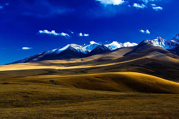 新疆十大爬山好去处：阿尔金山上榜，第一名高度仅次珠峰插图3