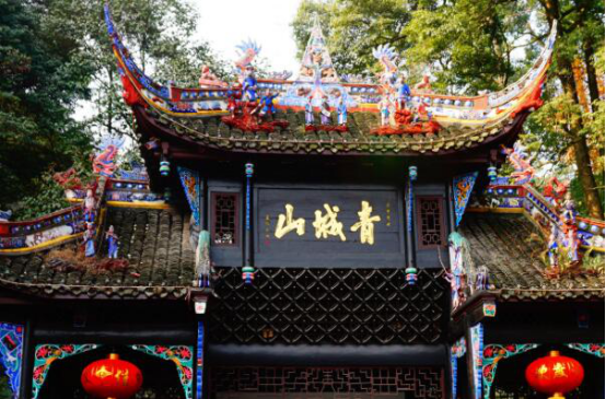 四川十大旅游景点排名 九寨沟第七,第二被称为“蜀山之王”插图5