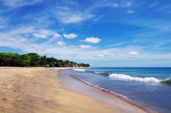 盘点全球十大最美冲浪胜地 拜伦湾上榜，第三在中国香港插图4