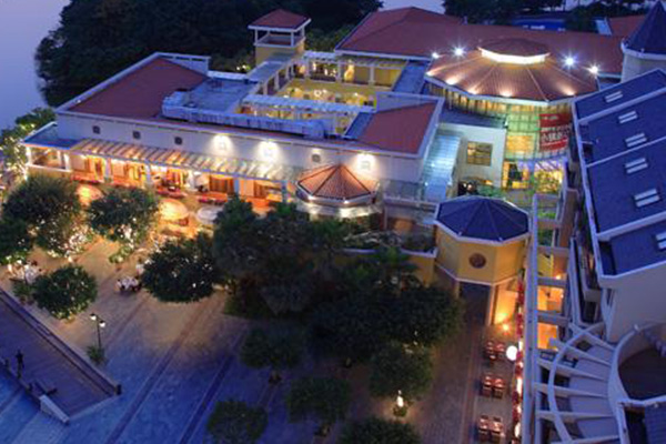 意大利十大最美小镇：皮恩扎集古朴祥和与热情奔放为一体插图5