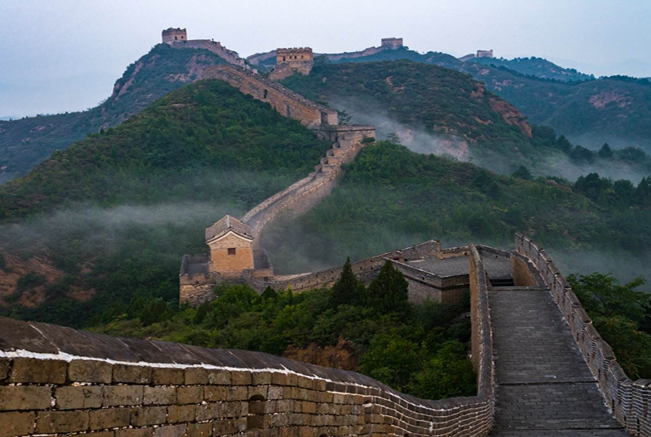 世界著名的十大景点 金字塔位列榜首，长城排第九插图8