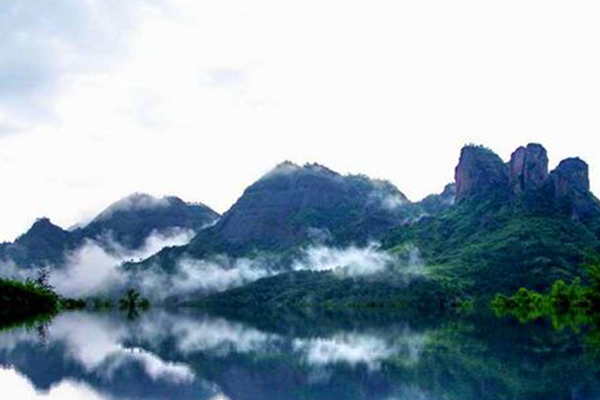 广西十大爬山好去处排行榜:桂林猫儿山上榜 第一名古迹遍布插图8
