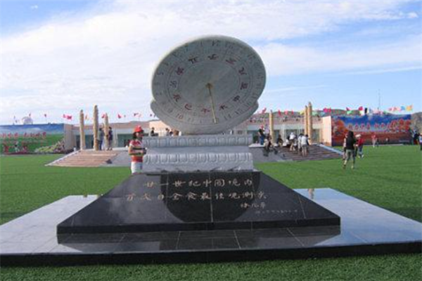 哈密十大旅游景点：寒气沟上榜，第十可以垂钓和烧烤插图7