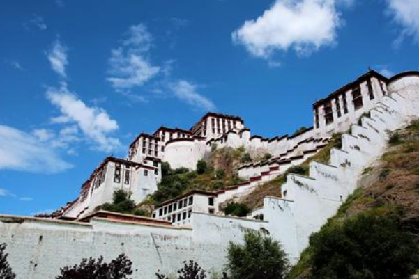 中国十大最贵的景点：黄山上榜，它是孔子故乡插图3