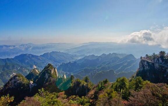 平顶山好玩的地方排行榜 阿婆寨玻璃吊桥你敢去吗插图1