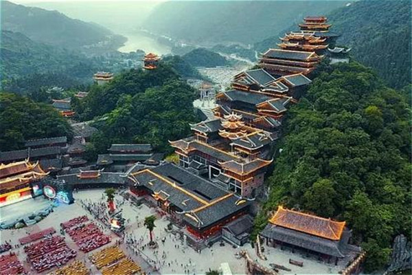 重庆十大风景名胜排名:丰都鬼城上榜，第3超梦幻插图4