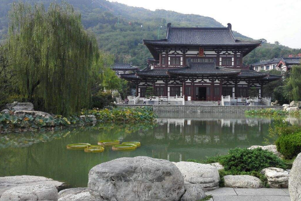 西安十大网红景点：永兴坊上榜，它是小吃一条街插图3