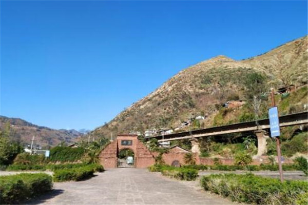 楚雄州最好玩的地方推荐 楚雄州好玩的地方排行榜插图5