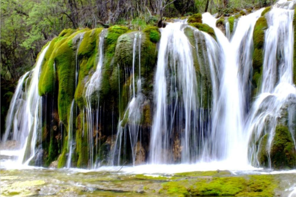 中国10大最美瀑布 藏布巴东瀑布群海拔最高，壶口瀑布上榜插图8