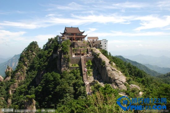 中国十大祈福胜地排行榜插图5