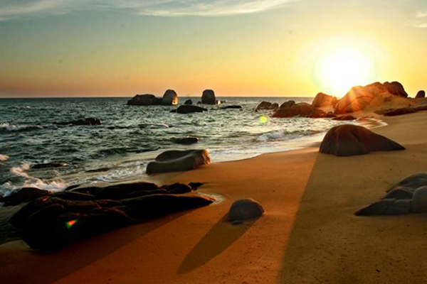 海南十大最好玩的地方:南湾猴岛上榜，三面环海 风光秀丽插图6