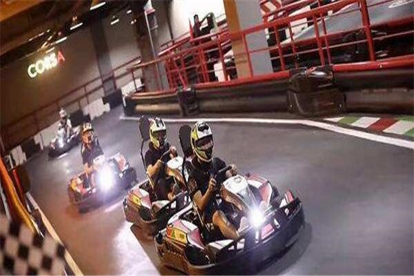 阳江十大热门游乐场排名:勇士乐园上榜,第八光影主题插图6 阳江十大热门游乐场排名:勇士乐园上榜,第八光影主题插图6