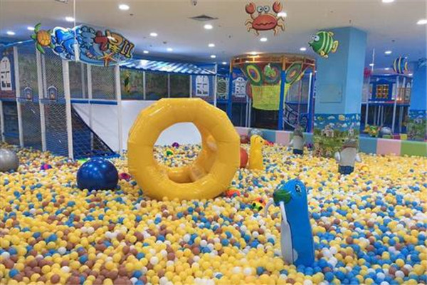 汕头十大游乐场排名：多家儿童乐园上榜，绿彩第四插图7