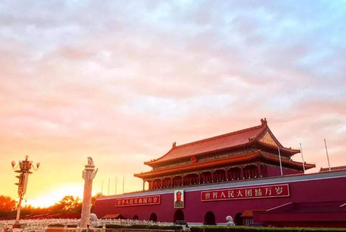 全球十大广场排行榜 莫斯科红场位列第一，天安门排第七插图6