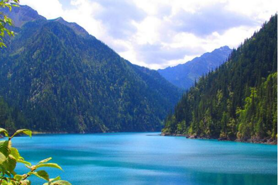 2020寒假十大旅游胜地 哈尔滨冰雪世界上榜九寨沟排名第六插图5