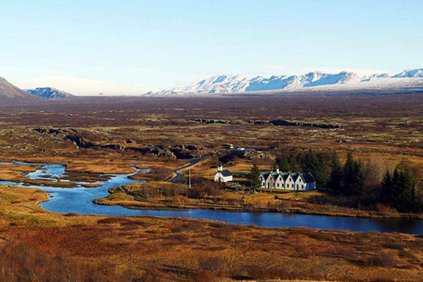 冰岛十大必去景点：第一名当微风拂过会发出美妙的音乐插图4