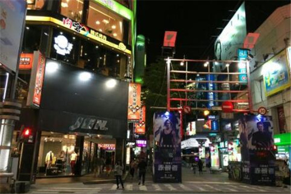 台湾八大旅游景点 西门町/日月潭你都去过吗插图2