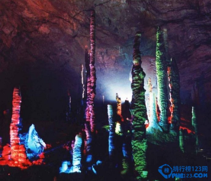 盘点张家界十大勾魂摄魄绝景 数一数二的山水景插图6 盘点张家界十大勾魂摄魄绝景 数一数二的山水景插图6