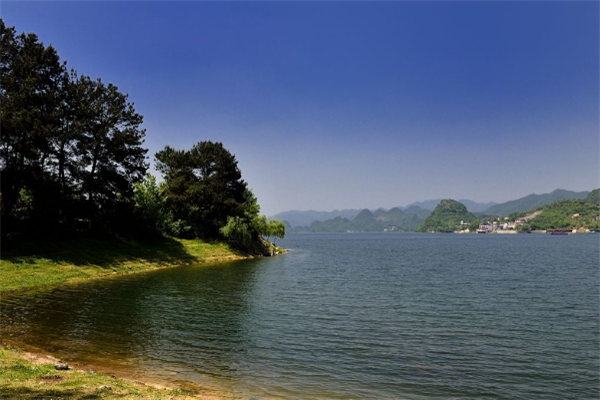 贵阳十大最美景点：天河潭上榜，它是最美山峰插图7