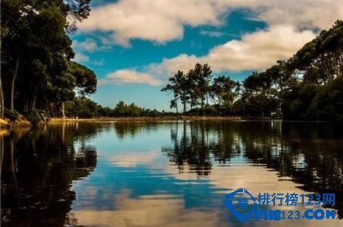 盘点欧洲十大绝美小镇 极富地域特色插图4