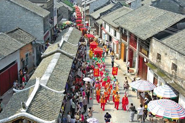 中国十大最美小镇排行榜：乌镇、凤凰古镇、黄姚古镇上榜插图8