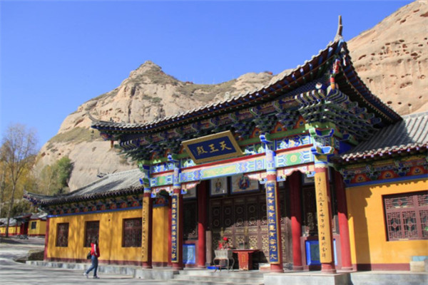 甘肃十大美景：马蹄寺上榜，第六有着大片的丹霞地貌插图9