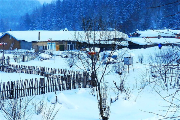 中国十大最美雪景景点：长白山上榜，它被称为冰城插图