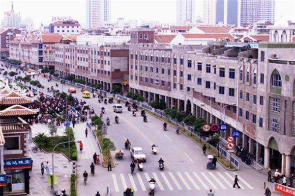 十大泉州夜晚适合情侣玩的地方：清水岩上榜，第一适合逛街插图