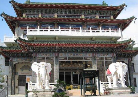 台湾十大著名寺庙：龙山寺上榜，第三历史最长(建于1661)插图3