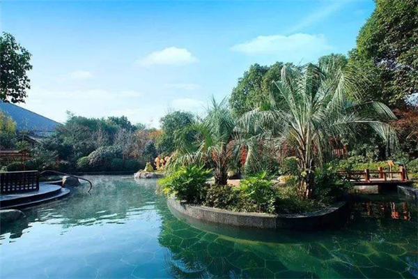 长三角十大温泉：颐舍上榜，它以史前背景为主题插图1