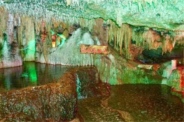 文山州最好玩的地方推荐 文山州好玩的地方排行榜插图