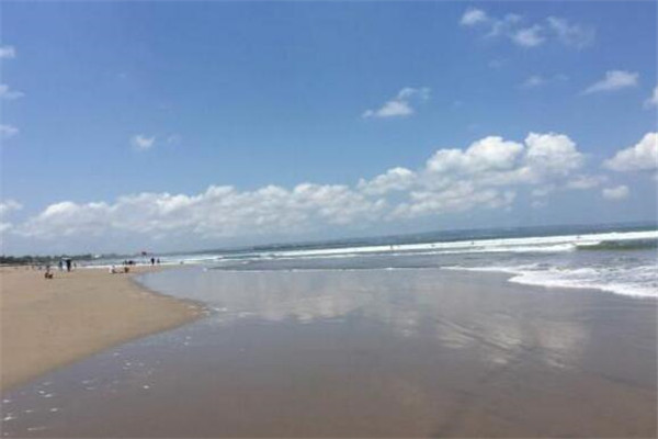 巴厘岛十大海滩 巴厘岛哪个海滩最美插图2