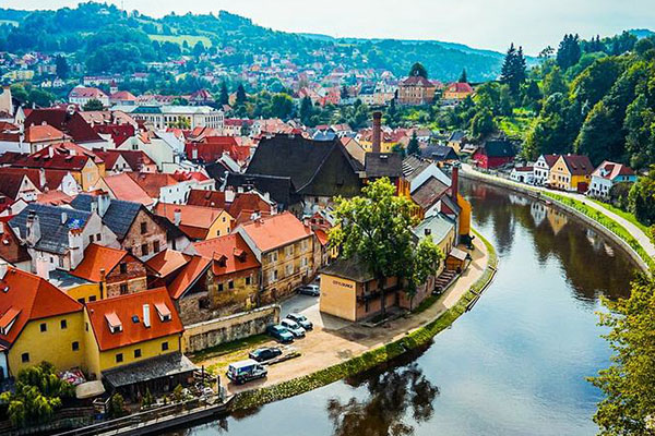 全球十大绝美小镇排行榜：周庄上榜，每一处都美如画插图5