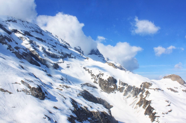 瑞士十大最受欢迎的景点：少女峰上榜，它是为纪念战士而建插图4