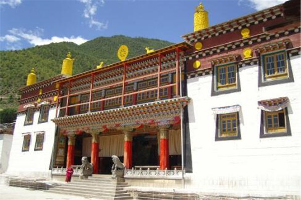 迪庆州最好玩的地方推荐 迪庆州好玩的地方排行榜插图7