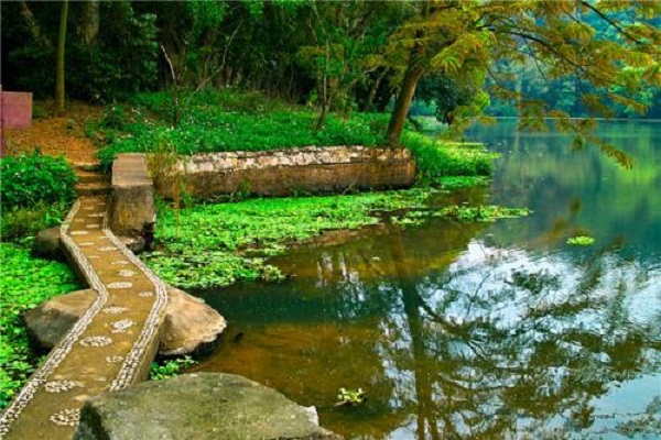 南宁十大最美景点：民歌湖第四，第九“地下宫殿”插图7