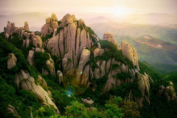 福建十大名山:三教名山武夷山上榜，第七名的特产是灵芝插图4