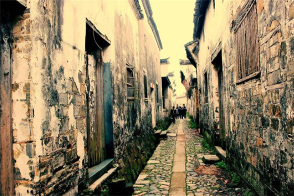 广东罗定十大最好玩的景点：龙龛岩上榜，第十是百年古村插图9