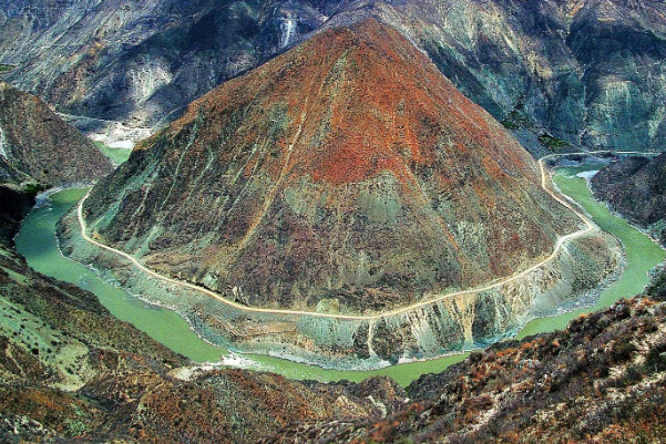 云南十大著名景点：丽江古城上榜，它是世界第三大工程之一插图6