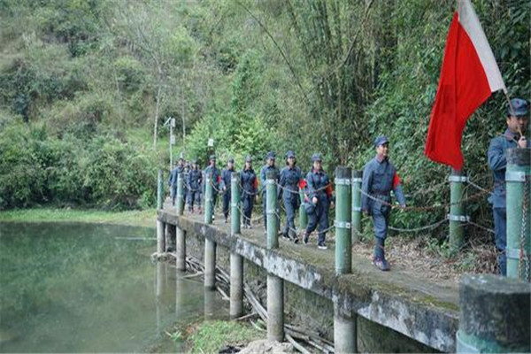 崇左十大风景名胜排名：明仕田园第6，花千骨拍摄地上榜插图5