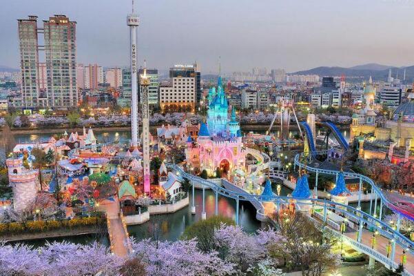 全球十大主题乐园 迪士尼乐园第二，韩国乐天世界上榜插图3