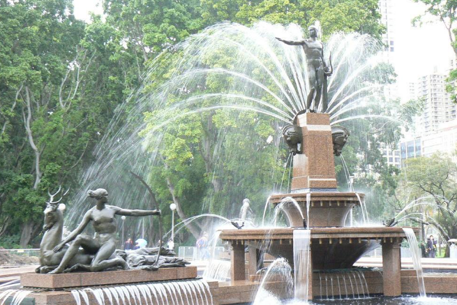 世界十大最美喷泉 中国上榜一个，最美的在新加坡插图5