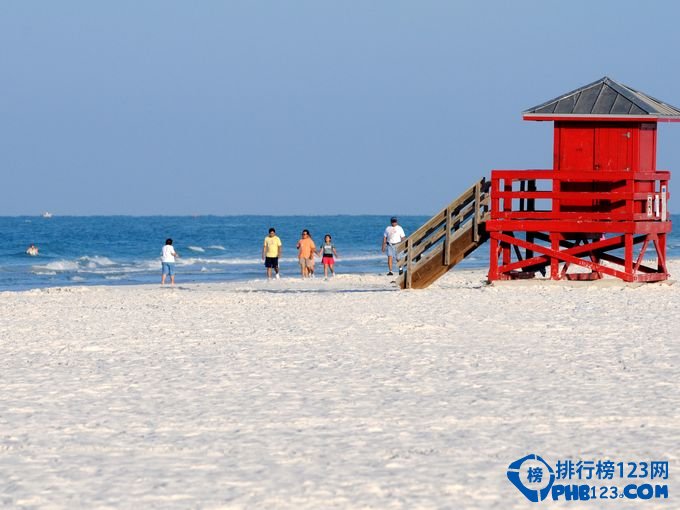 全球最美的十大彩色沙滩排行榜插图6