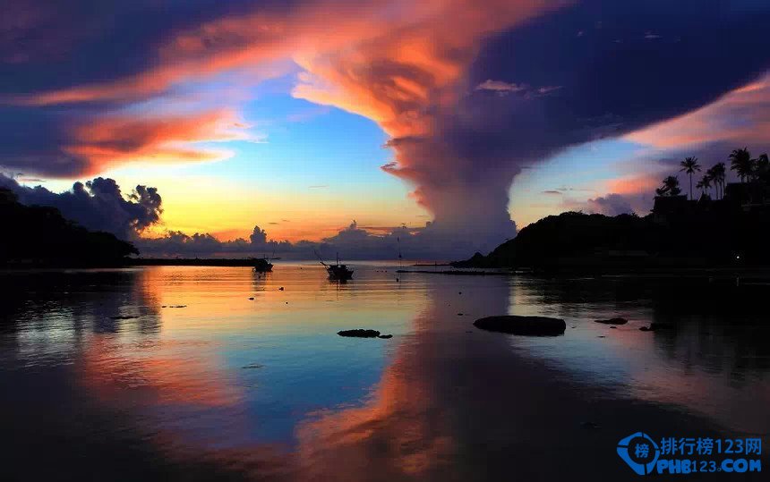 全球14个海岛游绝美景点排行榜插图3