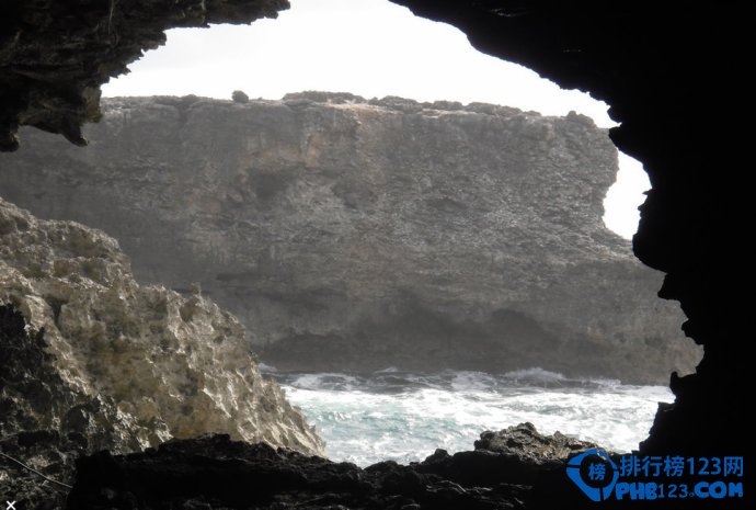 世界十大奇妙海蚀洞排行榜插图8