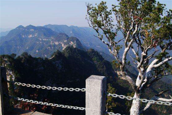 焦作十大风景名胜排行榜：青龙峡景区上榜，第四有玻璃栈道插图4