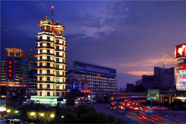 郑州十大标志性建筑 郑州站是交通枢纽中岳庙历史悠久插图1