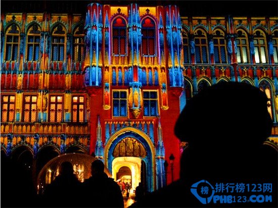 全球十大最佳节日彩灯观赏地排行榜插图2