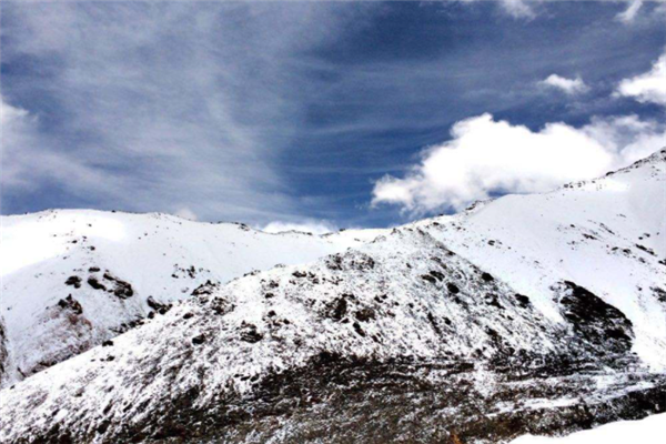 嘉峪关市十大最好玩的景点：黑山岩画上榜，第七可以滑翔运动插图3
